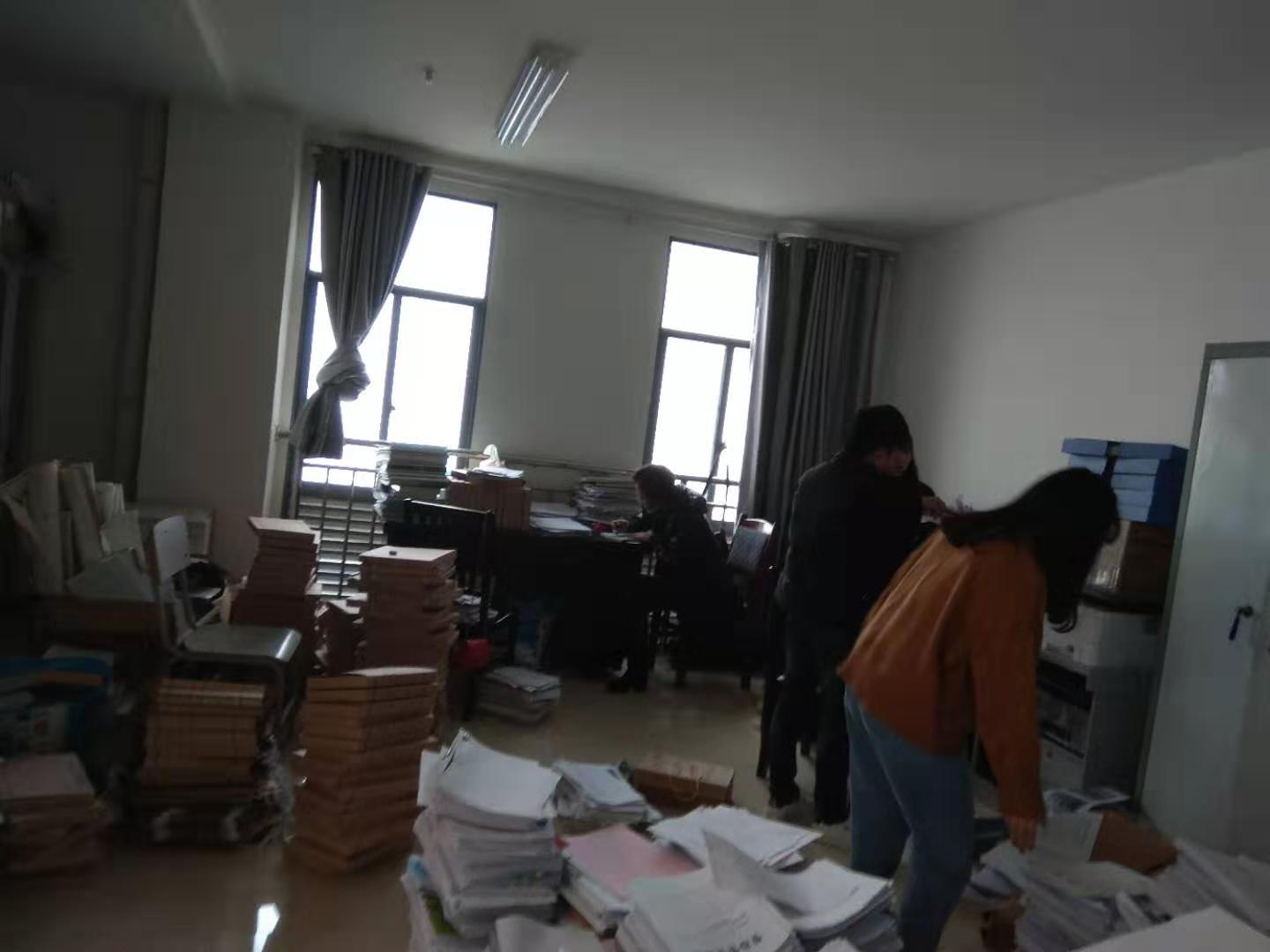 贵阳市“天空蜘蛛网”整治前后通信线缆档案的对比归档